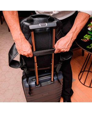 Mala de Bordo 10 kg PolipropileNÃO 4 Rodas com Porta Notebook SwissOne Genebra Cinza – foto 4