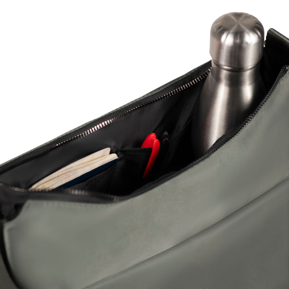 0280827624001---BOLSA-TRANSVERSAL-NYLON-TRAVEL-LIGHT--VERDE--6-.JPG