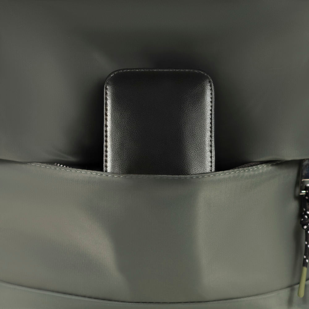 0239384624001---MOCHILA-NYLON-TRAVEL-LIGHT--VERDE--9-.JPG