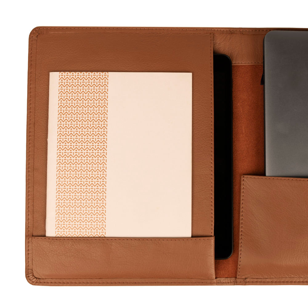 0169563152001---PORTA-NOTEBOOK-DE-COURO-HORTO--CARAMELO-U--4-