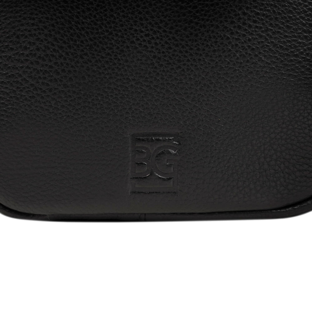 0239388458001---SHOULDER-BAG-MASCULINA-DE-COURO-LEME--PRETO-U--8-