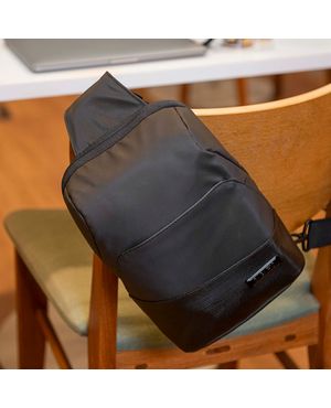 Mochila Masculina Transversal Resistente à Agua Advanced Preta – foto 6